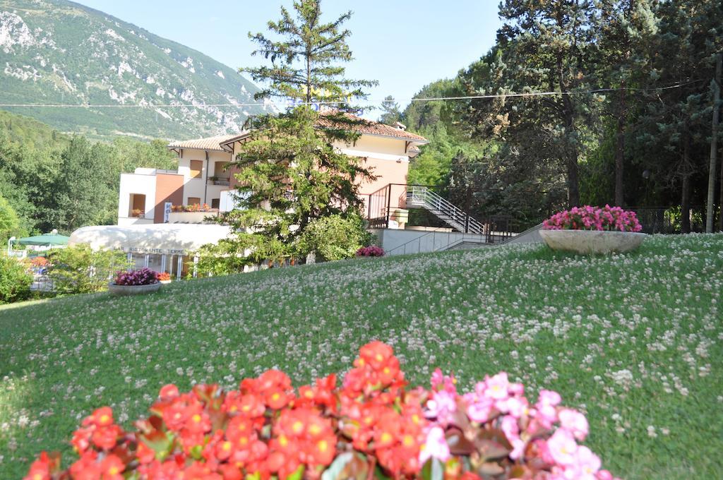 Hotel Terme Di San Vittore Genga  Exteriér fotografie